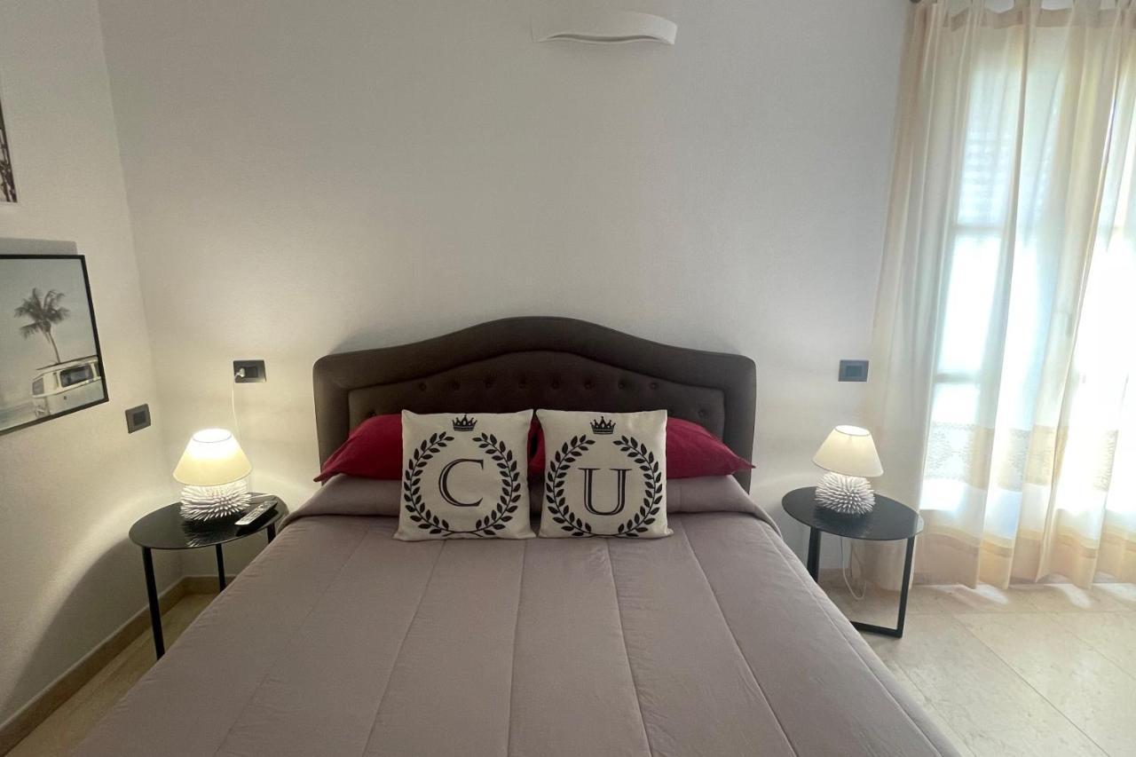 Corso Umberto Rooms Ольбія Екстер'єр фото
