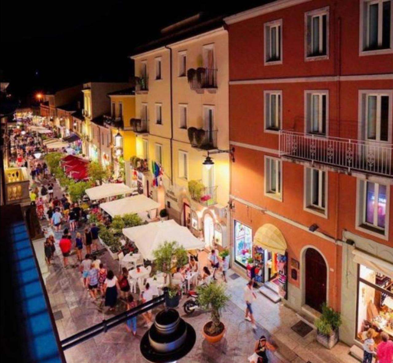 Corso Umberto Rooms Ольбія Екстер'єр фото