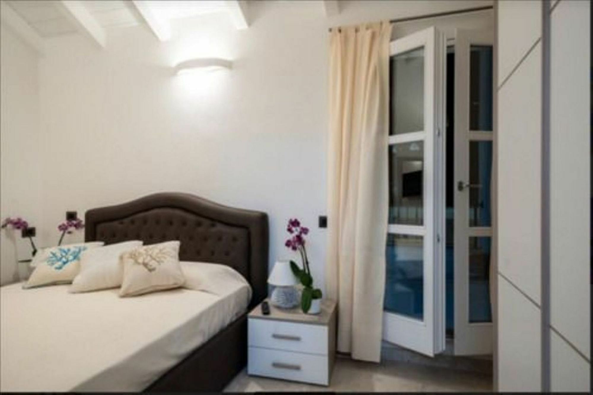 Corso Umberto Rooms Ольбія Екстер'єр фото